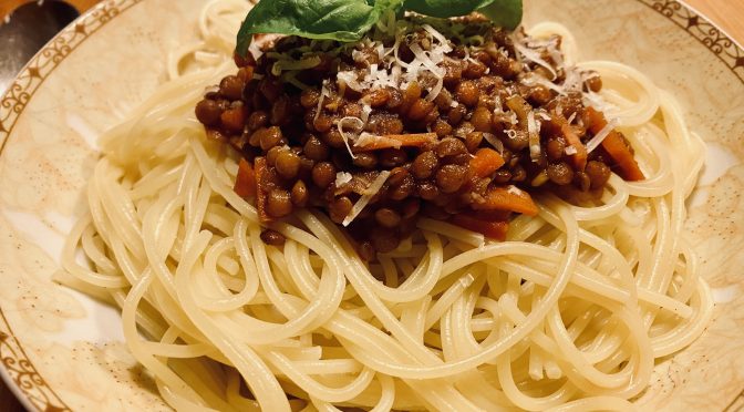 Spaghetti mit Linsen Bolognese